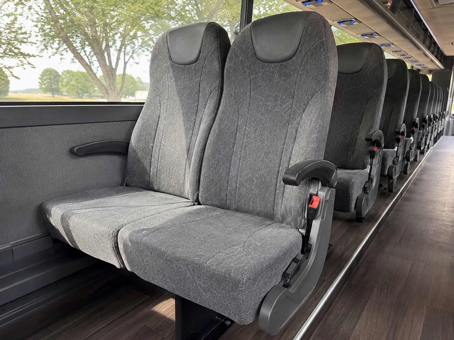 alameda charter buses for veterans and military families